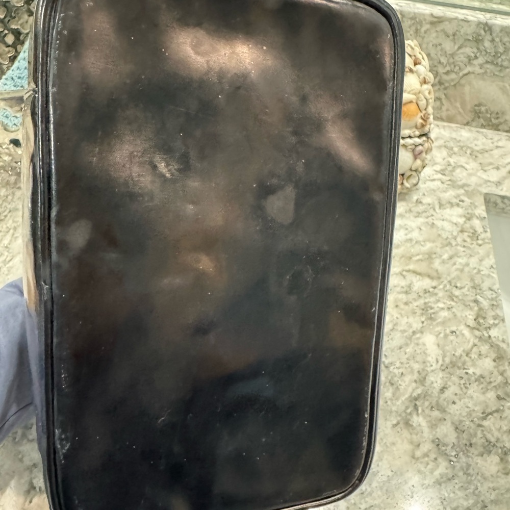 Vintage Chanel Patent Leather Makeup Vanity Bag - Picture 4 of 11